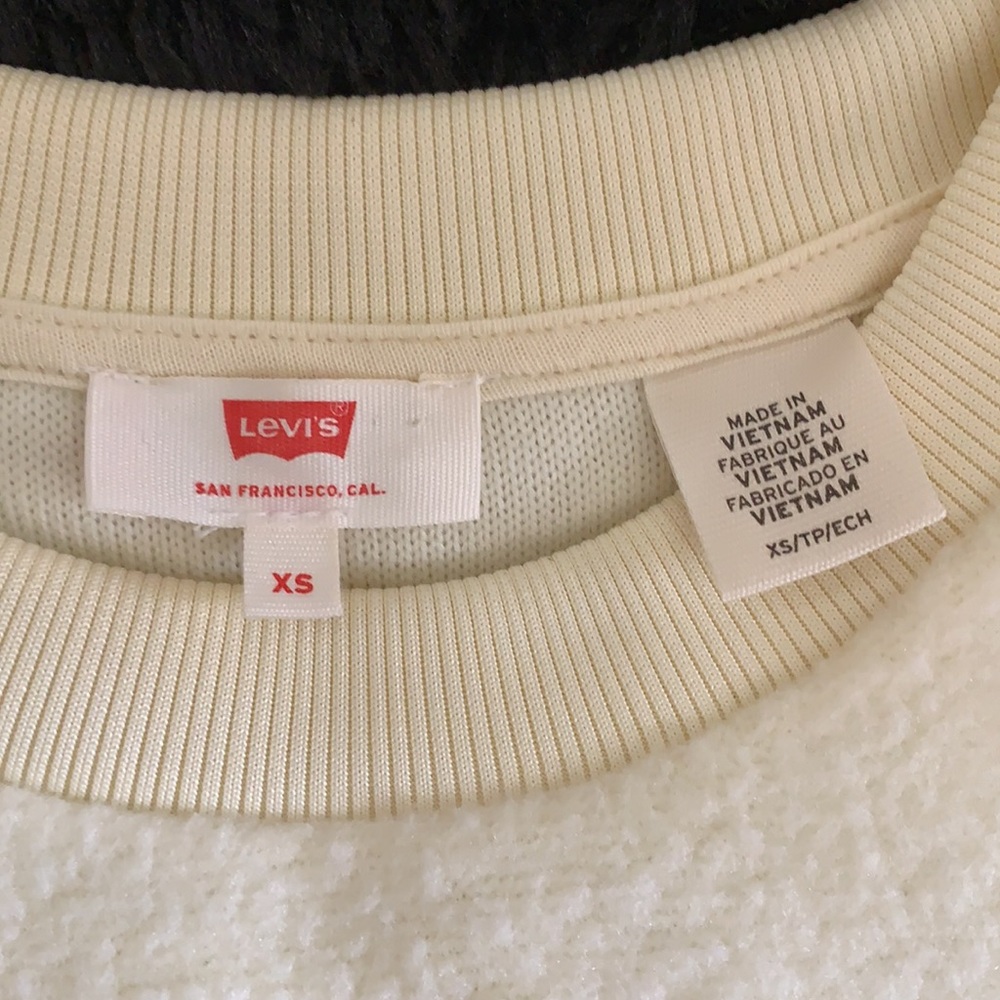 levi warm pullover - Picture 3 of 4